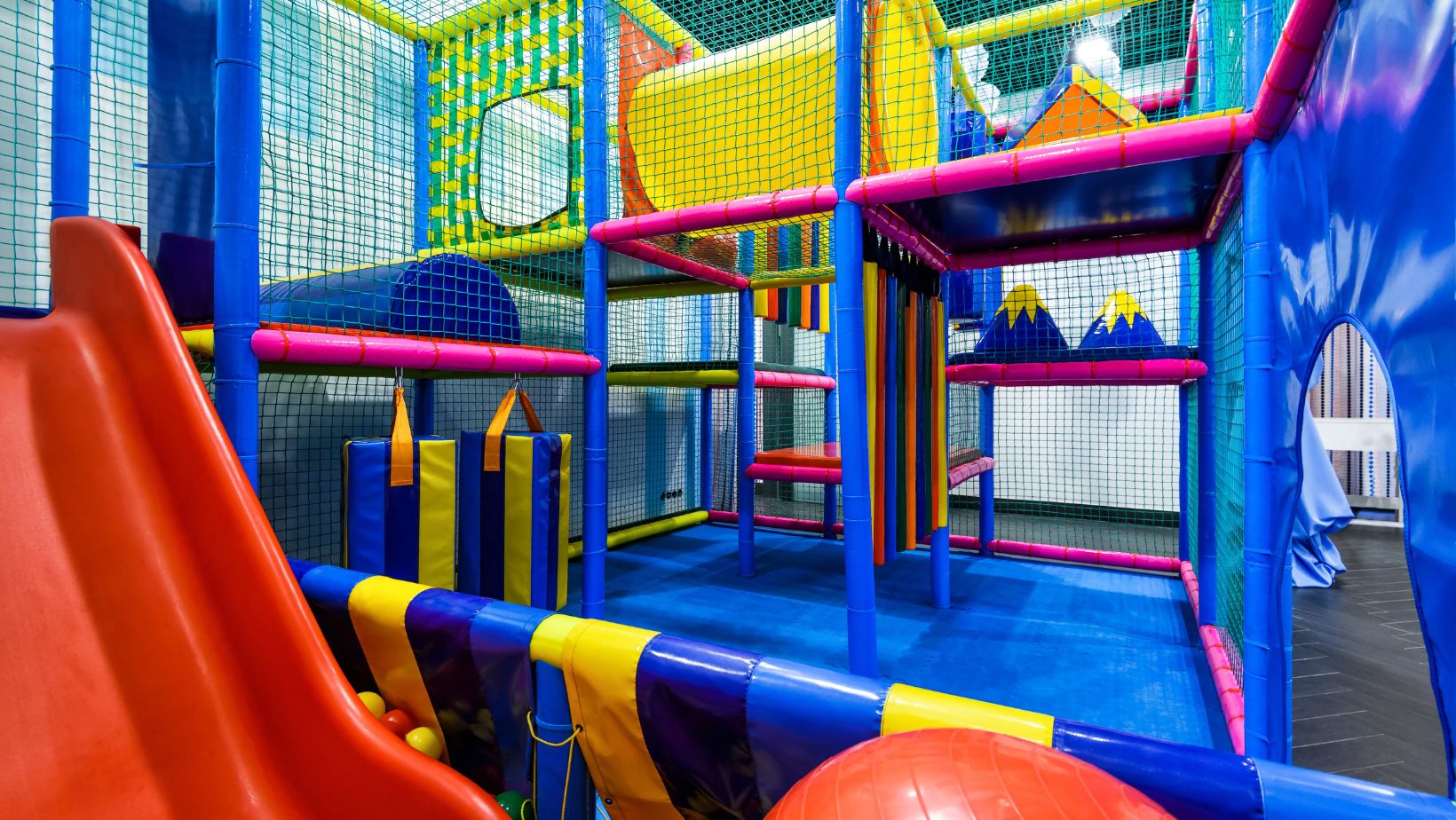 7 Essential Factors to Consider When Planning an Indoor Playground SPI Plastics