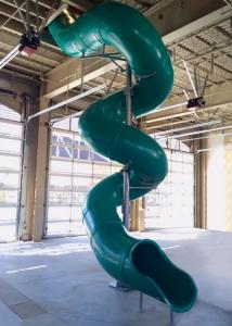 Fire Station Spiral Slide - Image 1 / 2